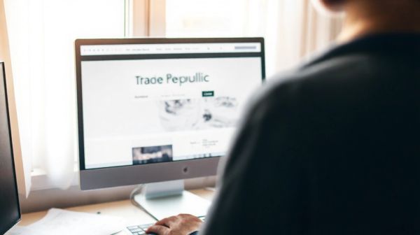 Pourquoi choisir Trade Republic : avantages et inconvénients du courtier