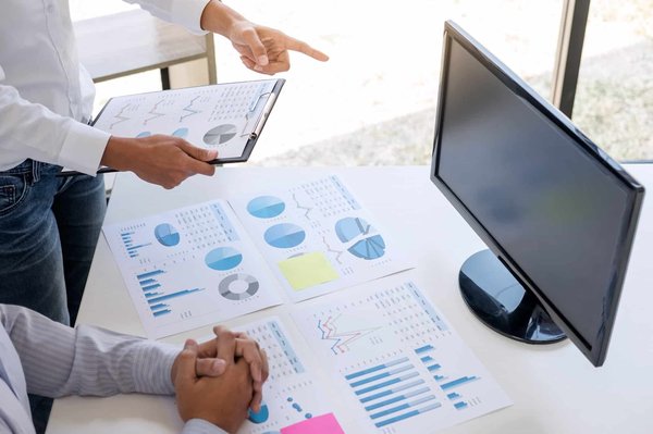 Le rôle crucial de l'expert-comptable dans la création d'entreprise : conseils et stratégies