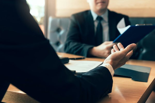 Acheter action total : analyse des performances à 2024